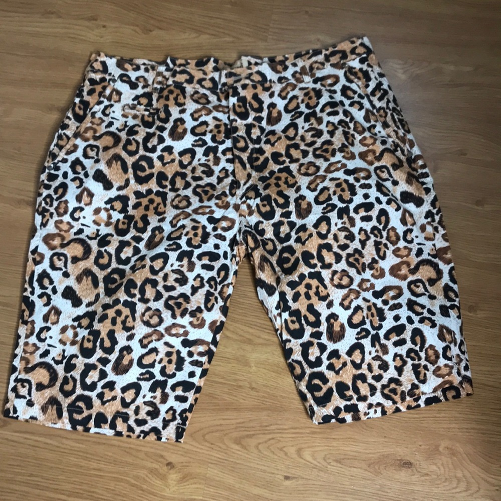 Access Leopard Shorts Size 42 Black, Brown & Tan